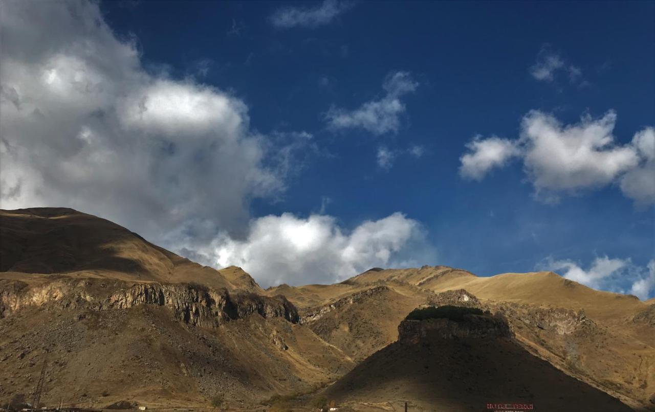 Waterfall Kazbegi Exteriör bild